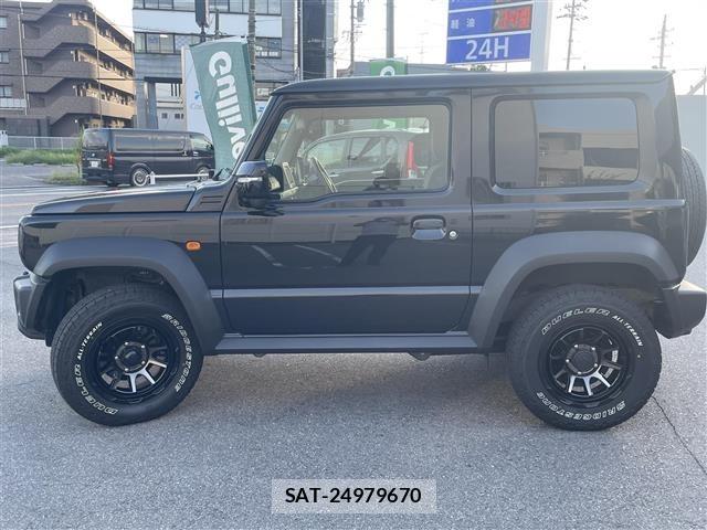 Suzuki JIMNY SIERRA 2025 8917578-17