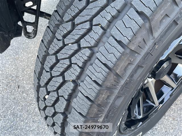 Suzuki JIMNY SIERRA 2025 8917578-18