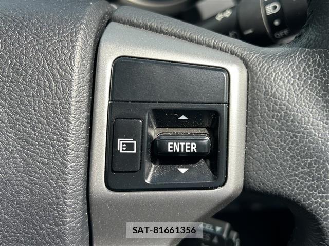 Toyota LAND CRUISER PRADO 2015 8692348-10