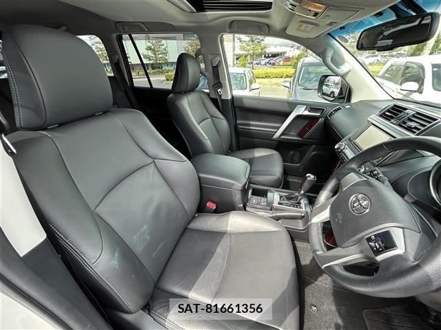 Toyota LAND CRUISER PRADO 2015 8692348-6