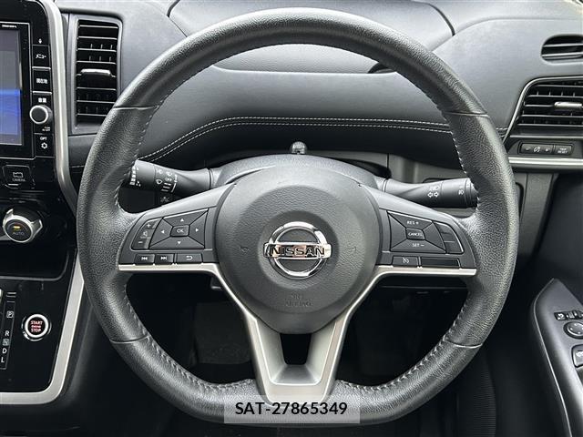 Nissan SERENA 2018 8928027-16