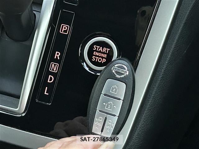 Nissan SERENA 2018 8928027-22