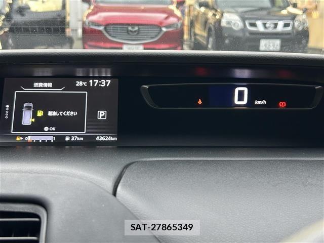 Nissan SERENA 2018 8928027-9