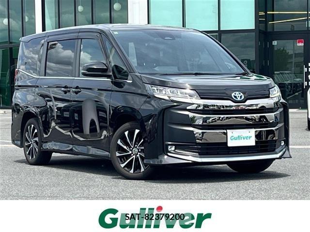 Toyota NOAH 2022 8706391-0