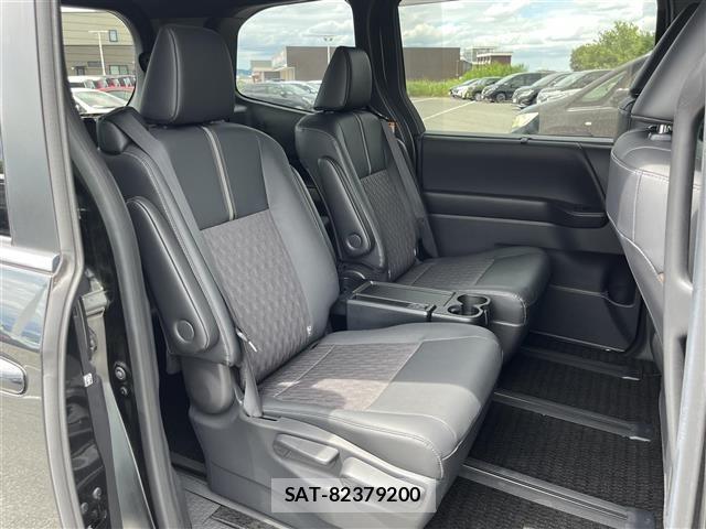 Toyota NOAH 2022 8706391-11