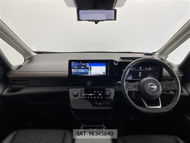 Nissan SERENA 2024 8717023-14