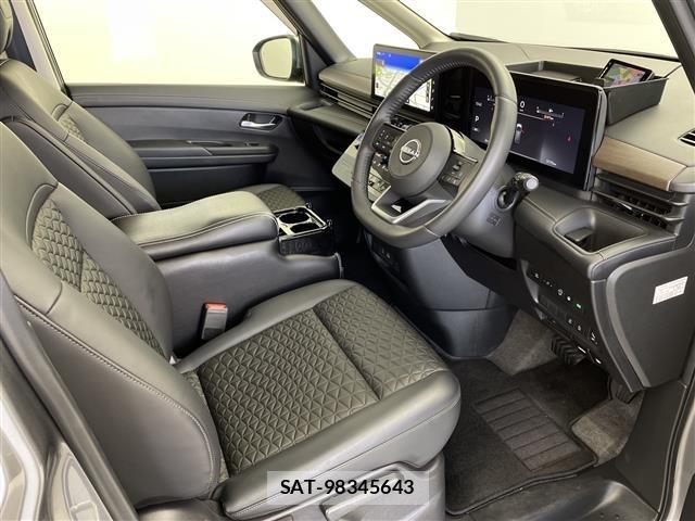 Nissan SERENA 2024 8717023-6