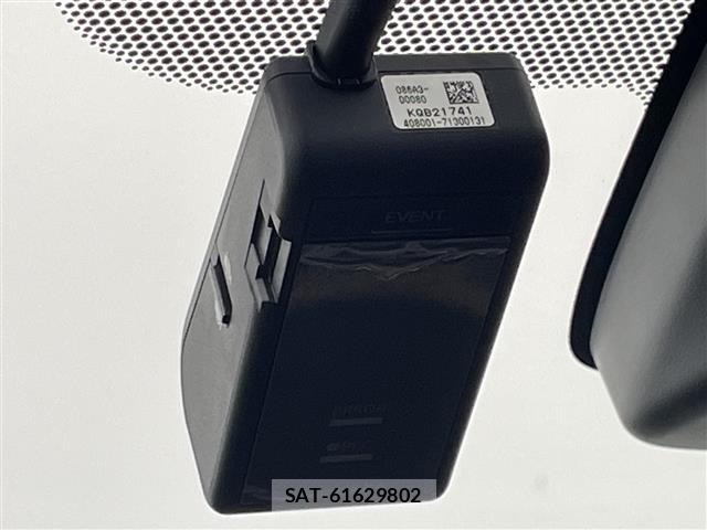 Toyota AQUA 2018 8705832-1