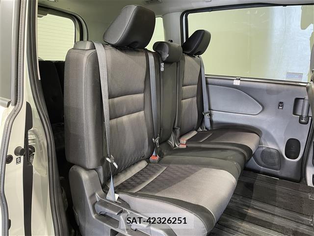 Nissan SERENA 2021 8672214-10