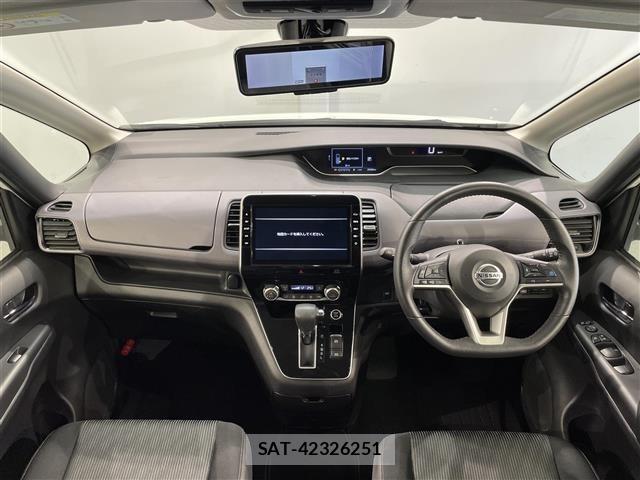Nissan SERENA 2021 8672214-15