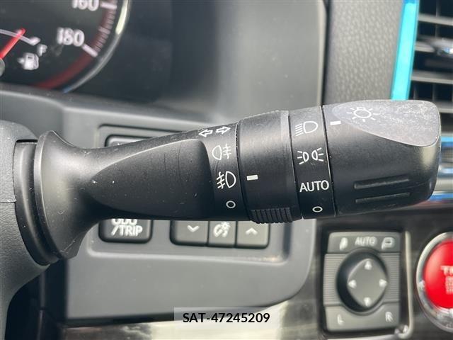 Toyota CROWN 2016 8734371-20