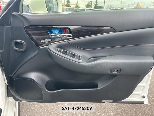 Toyota CROWN 2016 8734371-6