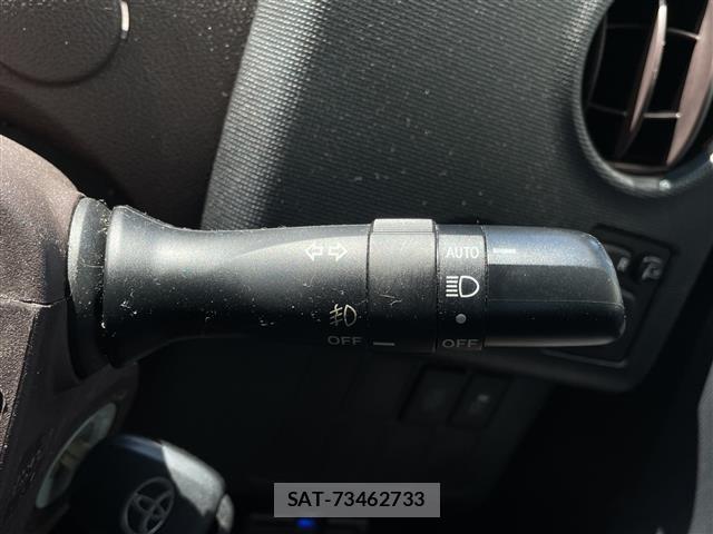 Toyota SPADE 2014 8917364-1