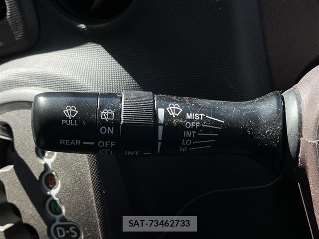 Toyota SPADE 2014 8917364-21