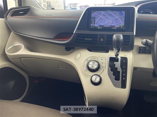 Toyota SIENTA 2015 8671842-23