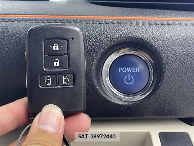 Toyota SIENTA 2015 8671842-3