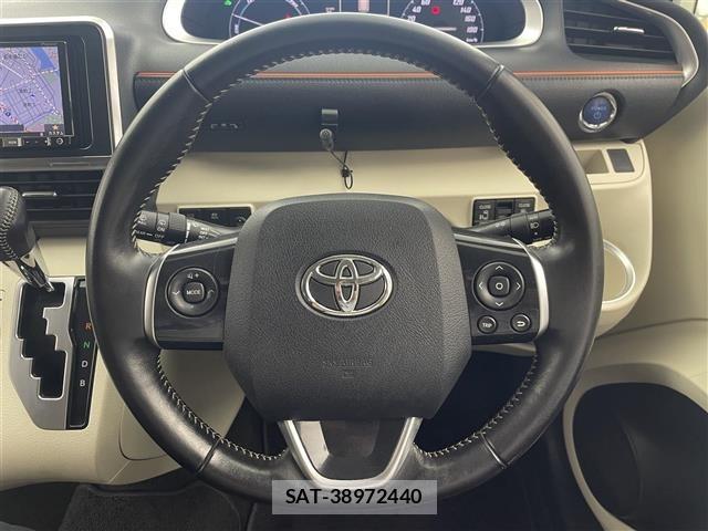 Toyota SIENTA 2015 8671842-4