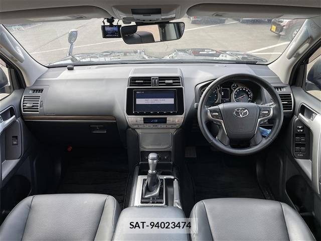 Toyota LAND CRUISER PRADO 2023 8907490-14