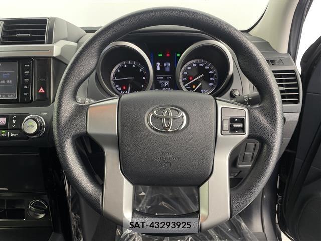 Toyota LAND CRUISER PRADO 2015 8692355-1