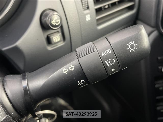 Toyota LAND CRUISER PRADO 2015 8692355-7