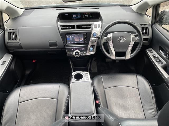 Toyota PRIUS 2016 8710296-14
