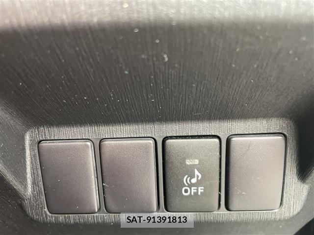Toyota PRIUS 2016 8710296-18