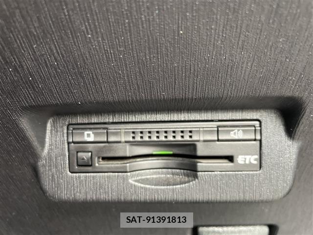 Toyota PRIUS 2016 8710296-21