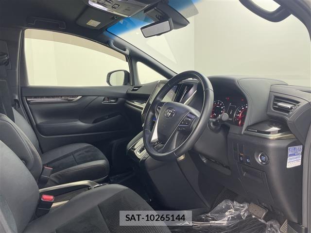 Toyota VELLFIRE 2021 8674409-6