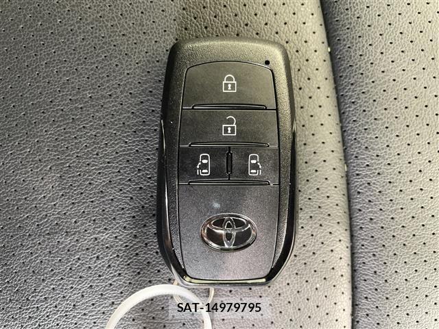Toyota NOAH 2026 8706392-1