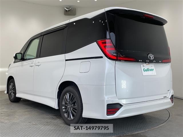 Toyota NOAH 2026 8706392-13