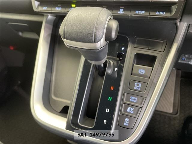 Toyota NOAH 2026 8706392-20
