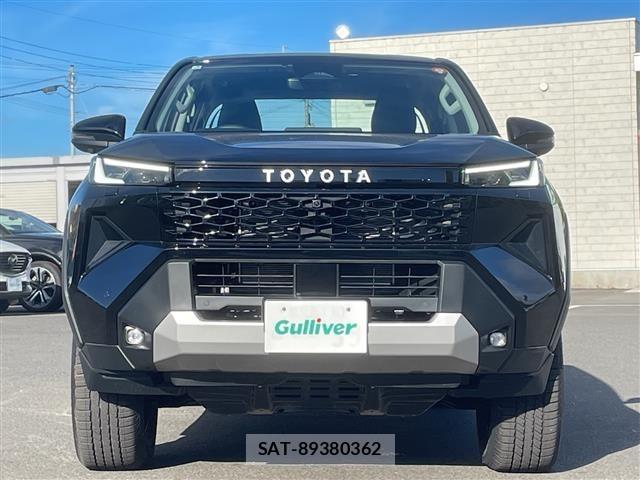 Toyota HILUX 2026 8705250-22