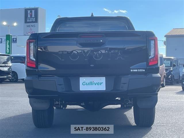 Toyota HILUX 2026 8705250-4