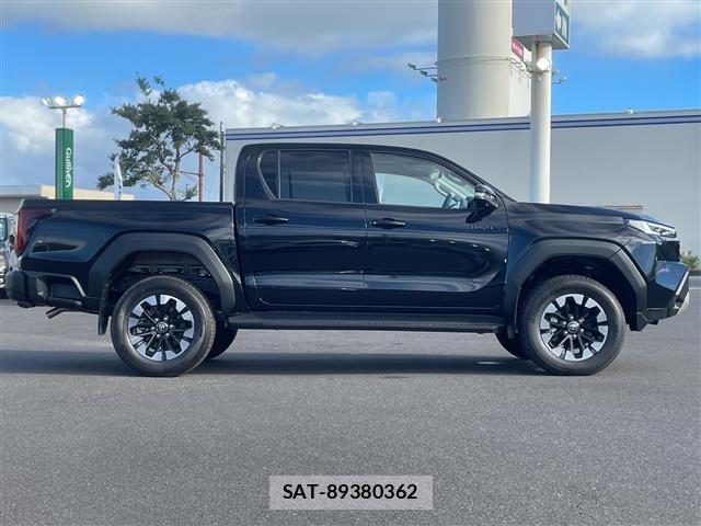 Toyota HILUX 2026 8705250-6