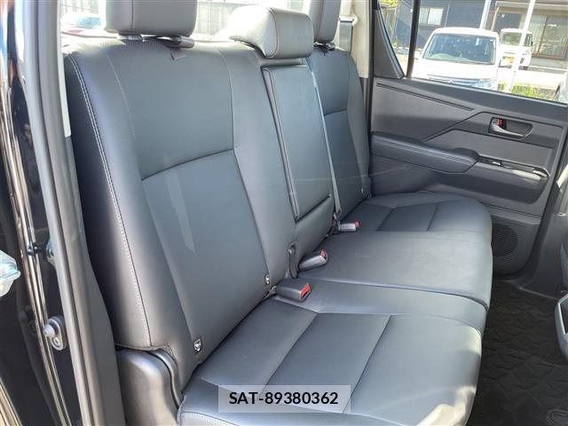 Toyota HILUX 2026 8705250-9
