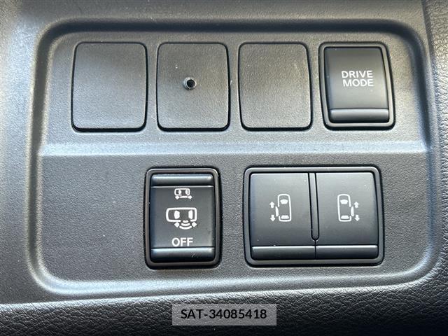 Nissan SERENA 2021 8672221-11