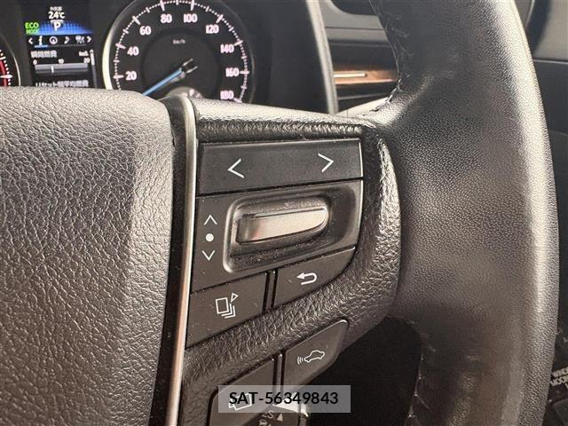 Toyota VELLFIRE 2015 8905400-10