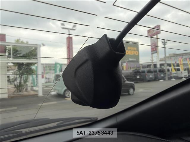 Mazda MAZDA3 2021 8909354-21