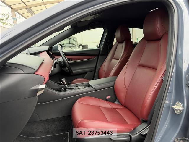 Mazda MAZDA3 2021 8909354-8