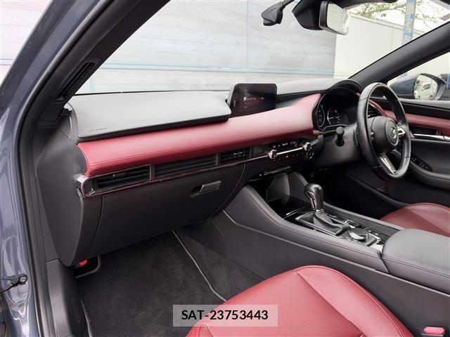 Mazda MAZDA3 2021 8909354-9