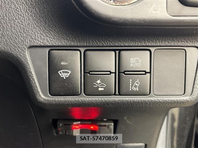 Toyota COROLLA FIELDER 2016 8893450-17