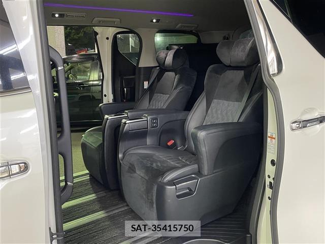Toyota VELLFIRE 2017 8905401-22