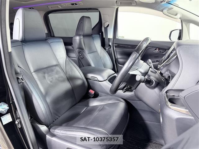 Toyota VELLFIRE 2018 8692815-12