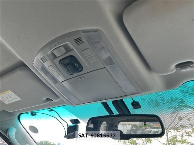 Toyota VELLFIRE 2013 8674410-9