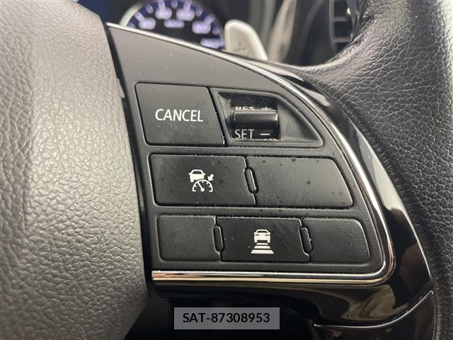 Mitsubishi OUTLANDER 2015 8825312-18