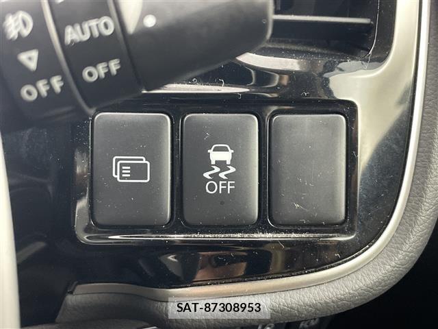 Mitsubishi OUTLANDER 2015 8825312-6