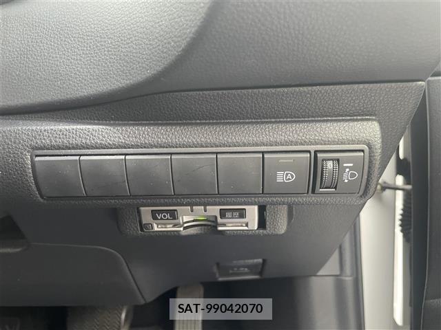 Toyota COROLLA TOURING 2021 8909815-10