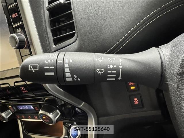 Nissan SERENA 2018 8672222-21