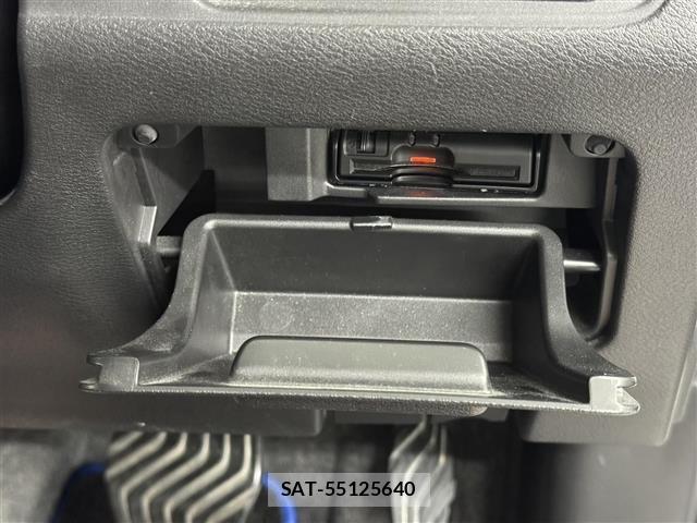 Nissan SERENA 2018 8672222-31