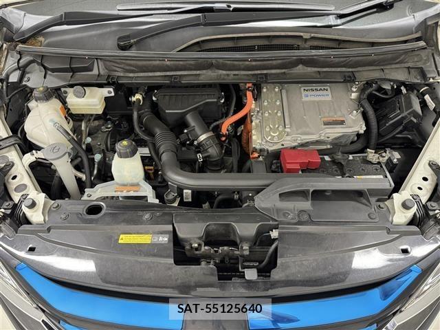 Nissan SERENA 2018 8672222-4